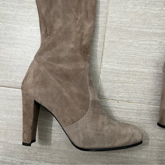Stuart Weitzman Highland Boots in Light Gray/Taupe 6 - Picture 3 of 10